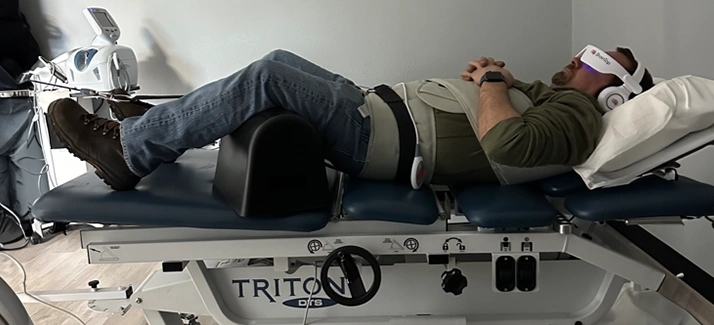 Chiropractic Reno NV Man In Decompression Machine